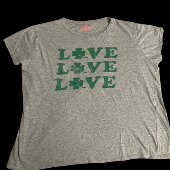 Crazy Dog T-Shirts Tops - Women’s Crazy Dog St. Patrick’s Day Love Shirt Size 2X